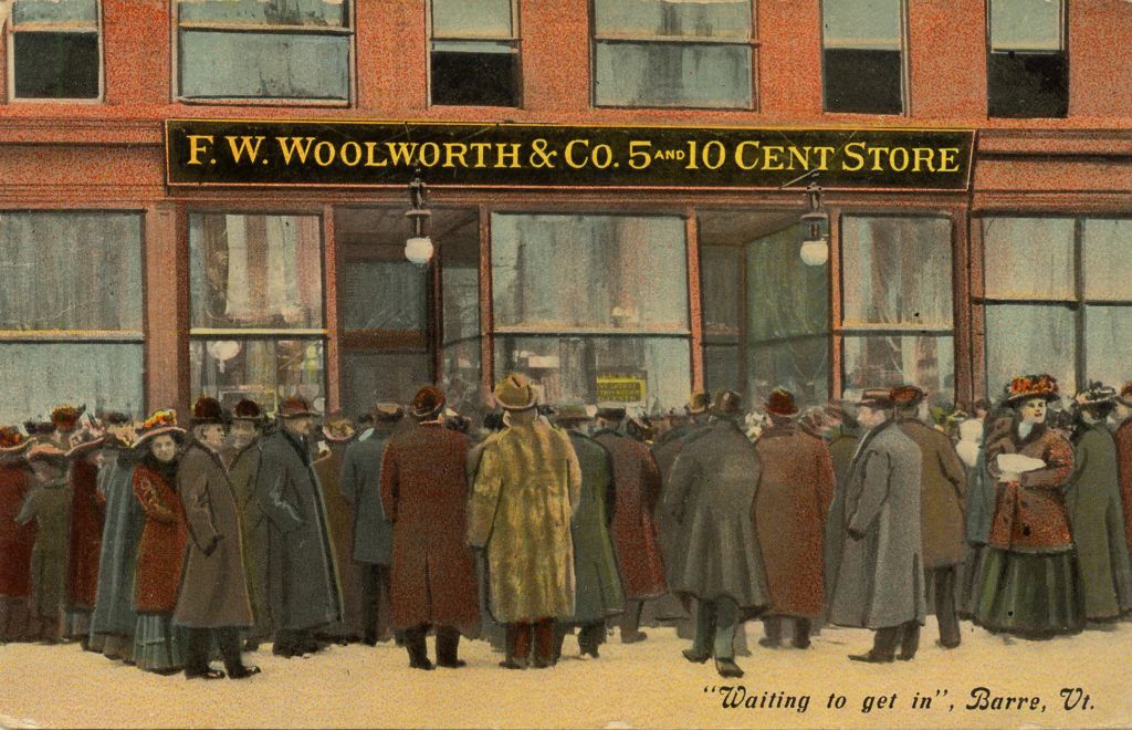 Shoppers braved the elements to get a hot bargain at the new F.W. Woolworth Five-and-Ten in around 1909