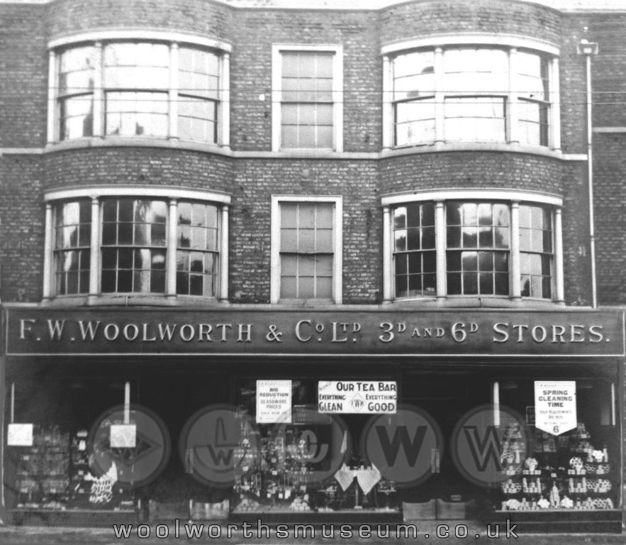 Woolworth opened in Northgatre, Darlington  on 27th September 1913. The store was extended in October 1927 and relocated to purpose-built premises along the road at  nos. 12-18 on 20th September 1940, where it continued to serve with distinction right to the bitter end.