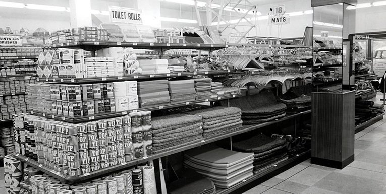 Housewares in Woolworth's in 1953. By this date the chain had started to experiment with new fixtures which allowed more products to be offered by using shelves to add extra levels to the display.