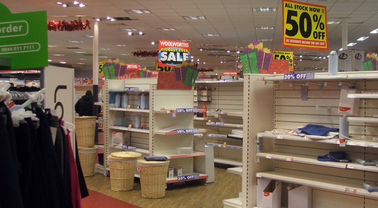 According to the Deloitte trading report "We kept the stores full stocked in the run-up to Christmas in the hope of finding a bidder". The picture shows the flagship store in the Market Place at Kingston-upon-Thames at 3pm on the Saturday before Christmas.