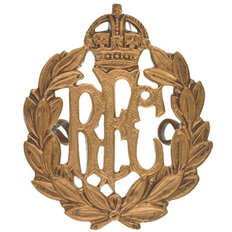 The badge of the Royal Flying Corps, which merged with the Royal Naval Air Service in 1918 to form the RAF. Herbert Cue was conscripted to serve in the RFC and demobilized from the RAF while remaining an Air Mechanic throughout his service