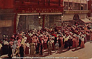 The opening of a new F. W. Woolworth & Co. store in St Joseph Missouri in 1910 brought a huge crowd
