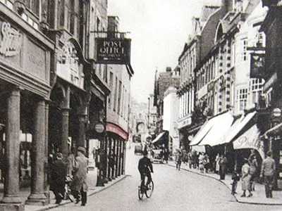 Reborn with a fresh coat of render, restored window frames and a regilded fascia, Woolworth's in Winchester High Street facing the Pentice, pictured in the mid 1930s