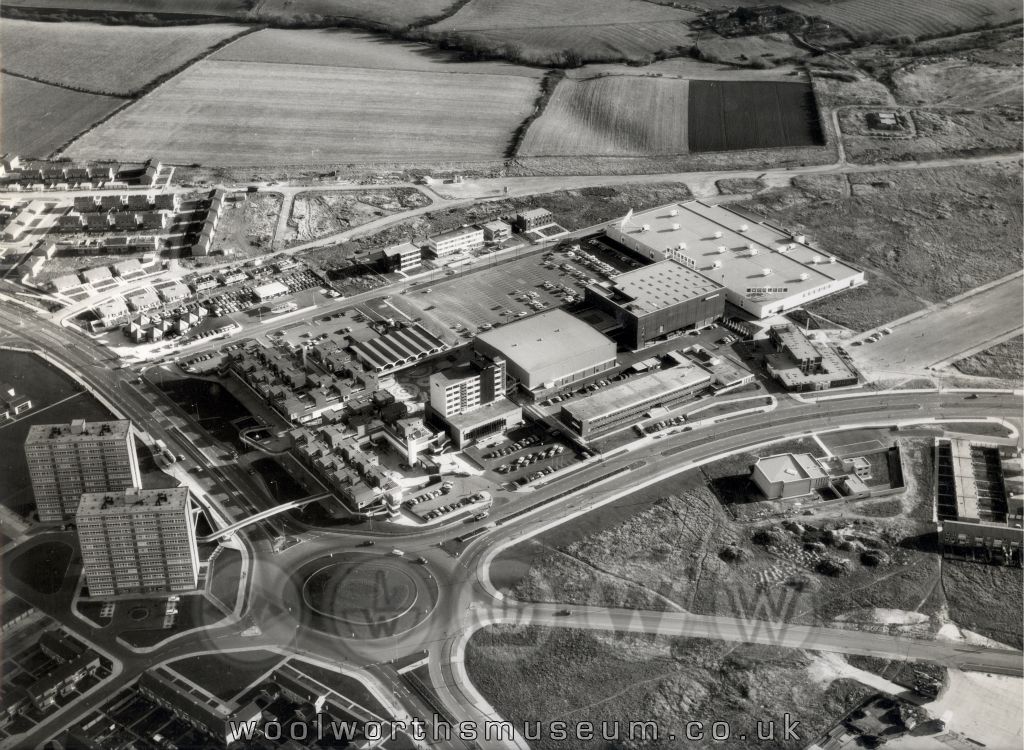 Thornaby-on-Tees benefitted from excellent road communications, allowing fast links from nearby Darlington, Stockton, Durham, Middlesbrough, Redcar and Saltburn. Lots of people made the day trip from Whitby, Northallerton and Thirsk too.